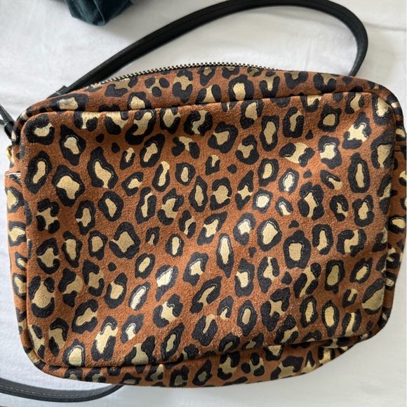 *SOLD* Clare V. Midi Sac - Cognac Metal Cat - Picture 3 of 5